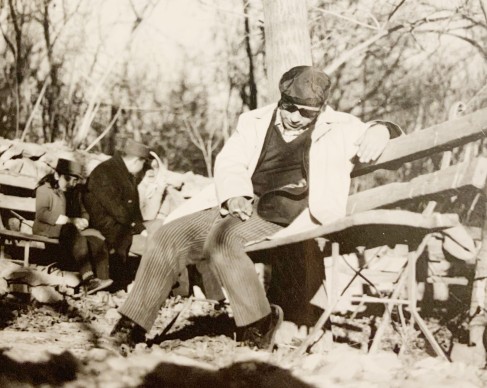 عفریتِ افسون‌ساز سرگردانِ‌ کویری